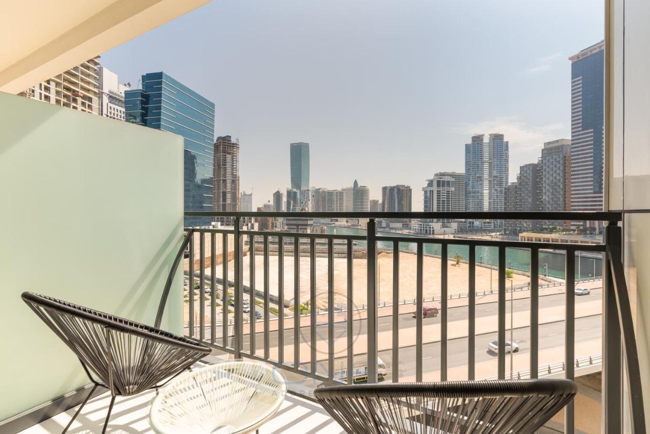 Lavish & Upgraded One Bedroom At Zada Tower! *