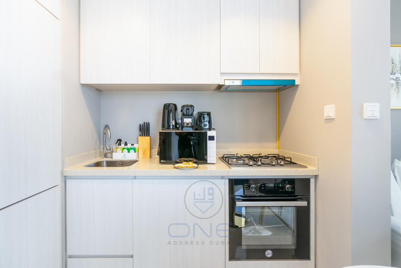 Lavish & Upgraded One Bedroom At Zada Tower! Apartment