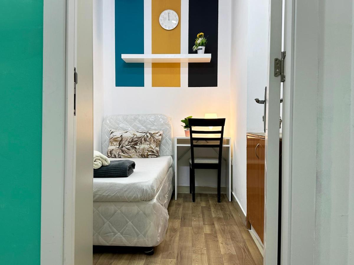 Charming Partition In Barsha Heights Near Icm