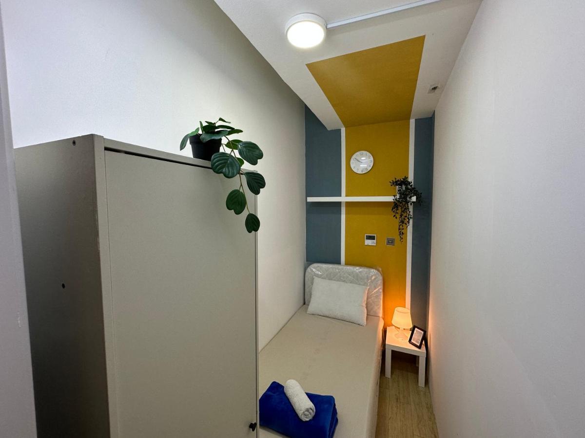 Lovely Partition In Barsha 1 Near Metro Gazde/Camere de închiriat *