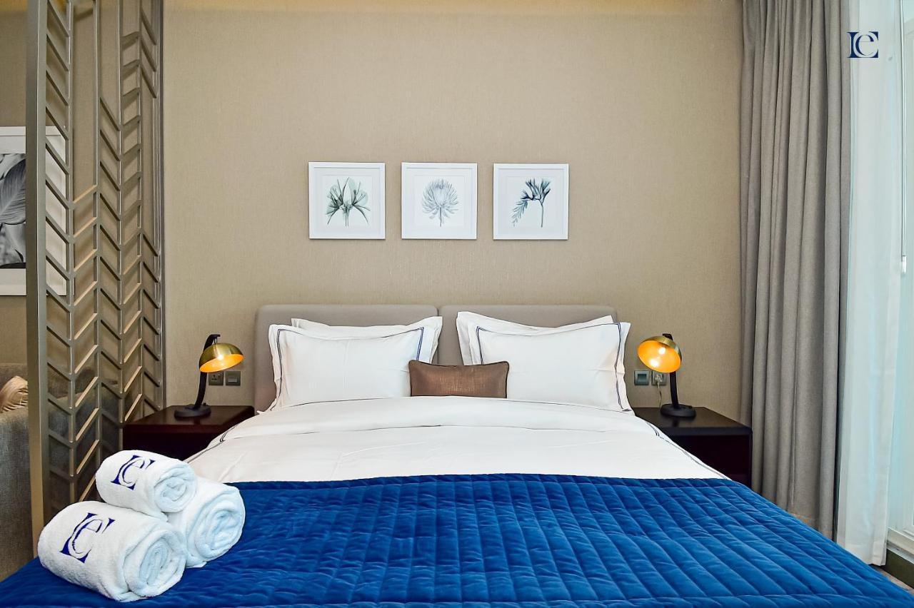 Luxury Escapes - Damac Maison Prive - Canal View Apts - Near Mall