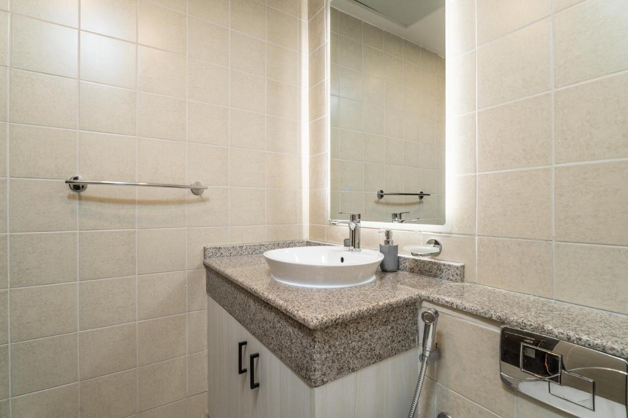 Nasma Luxury - The Torch Tower 1 Dubai