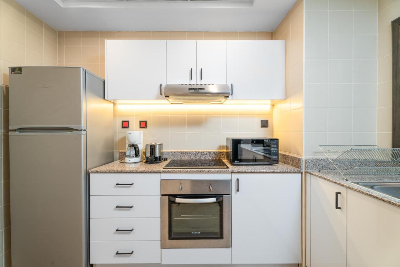 Appartamento Nasma Luxury - The Torch Tower 1 *