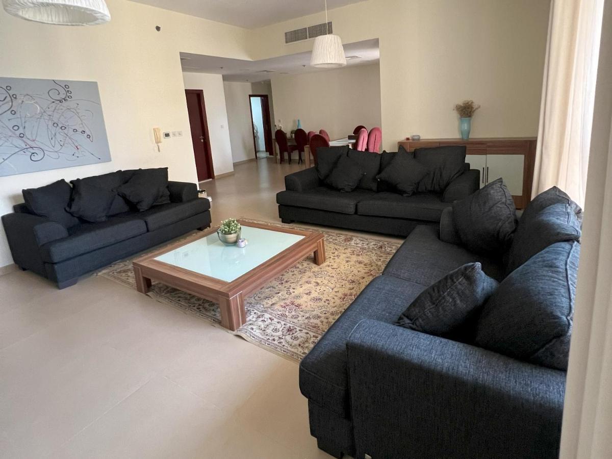 Cozynest - 3br Beachfront Apt, Jbr Apartament Dubai