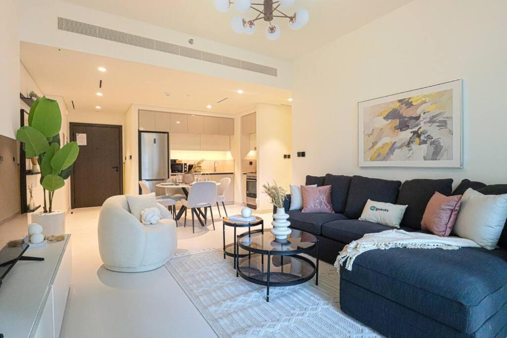 Higuests - Marina Vista Tower 2 Dubai