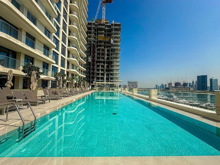 Lägenhet Higuests - Marina Vista Tower 2 Dubai