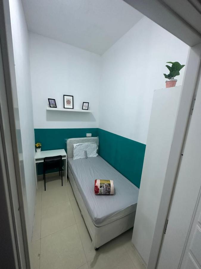 Short Partition In Al Barsha 1 Near Mashreq Metro Privatunterkunft