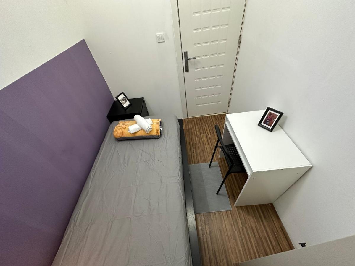 Prime Partition In Al Barsha 1 Near Metro Séjour chez l'habitant