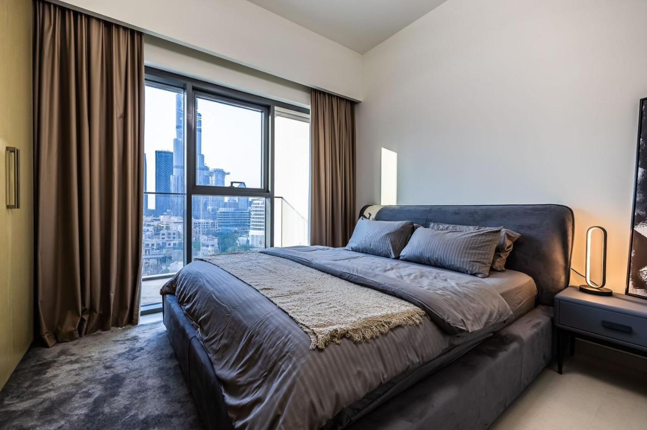 Downtown, Burj Royale 2 Bdr Full Burj - Khalifa View * Dubai