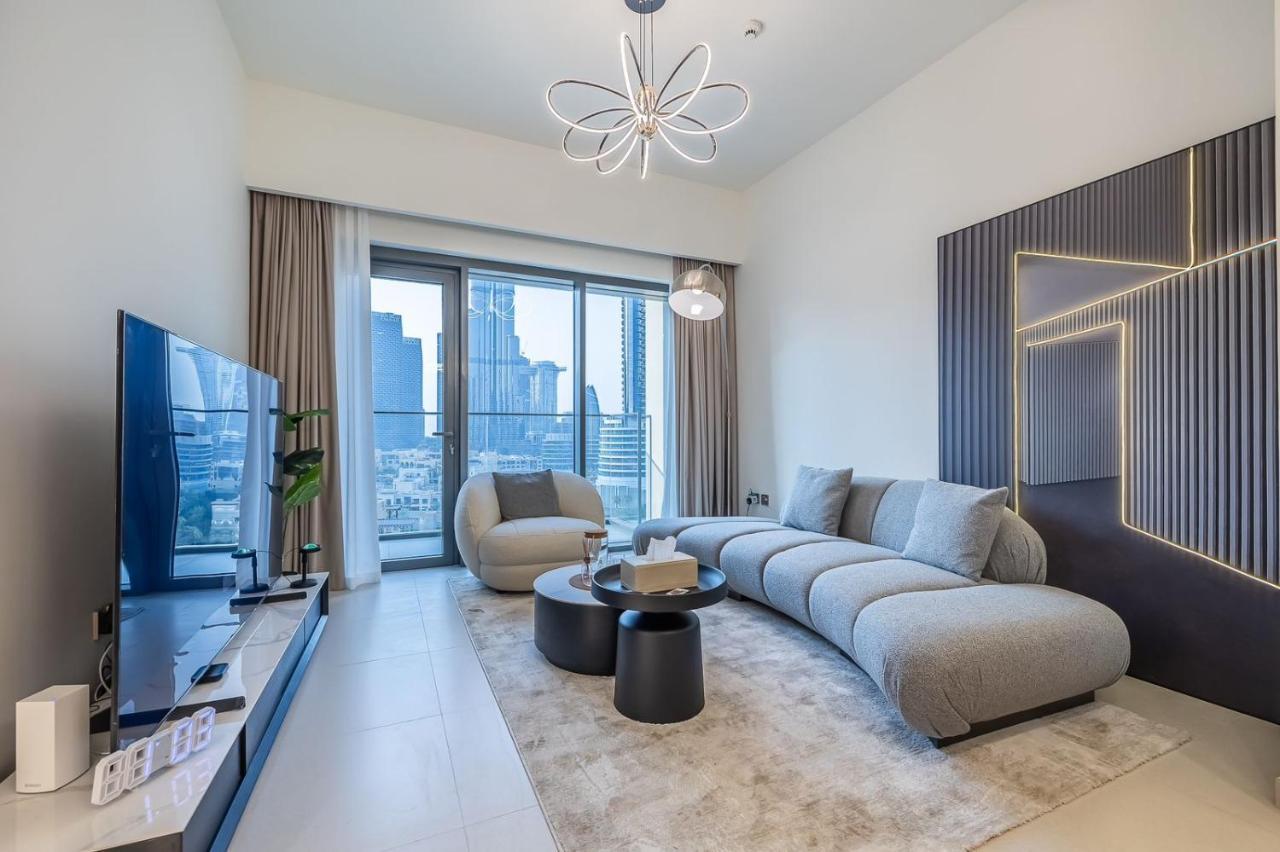 Downtown, Burj Royale 2 Bdr Full Burj - Khalifa View Dubai