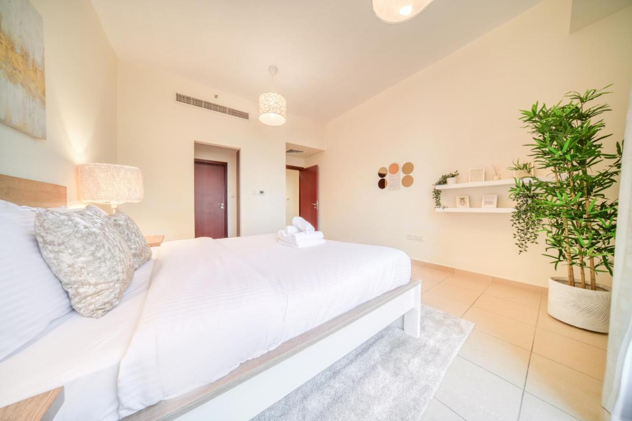 Rimal 1 - Jumeirah - Mint Dubai