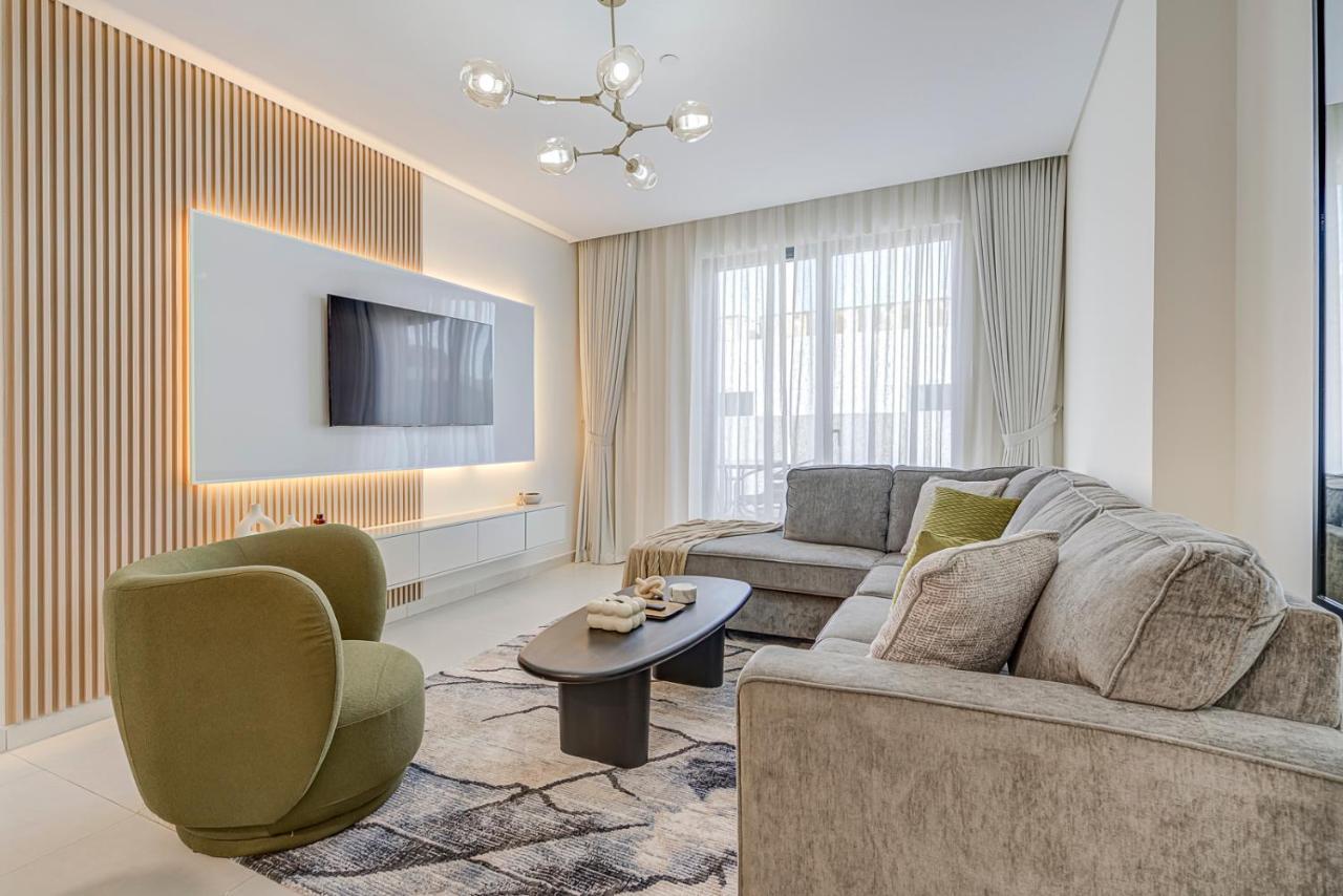 #54 High End 2br In Mirdif Hills