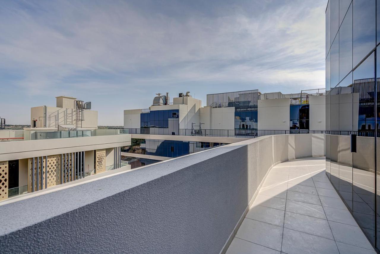Appartement #54 High End 2br In Mirdif Hills *