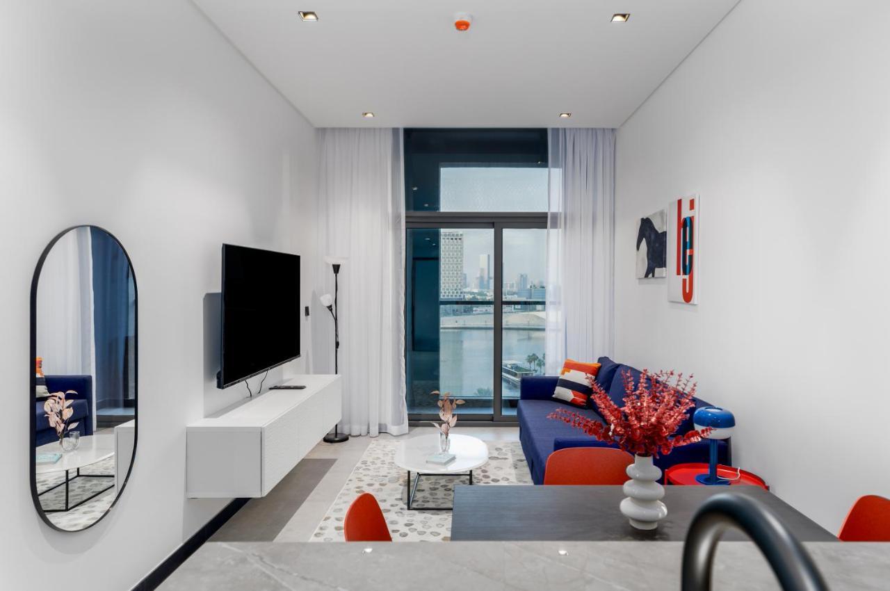 Waves Homes - Premium 1br Overlooking Burj Khalifa