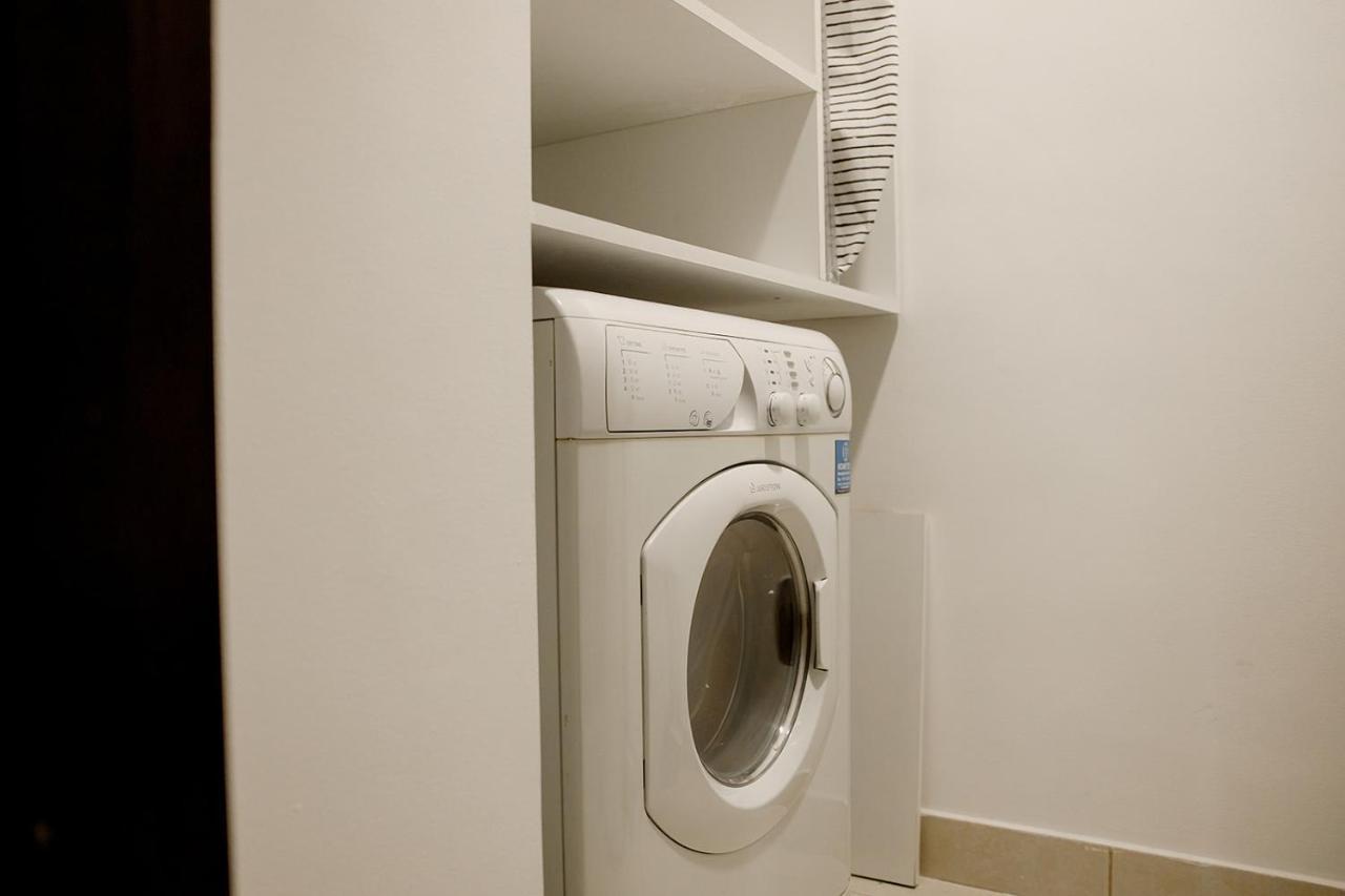 Cozy 1-br In Old Town Near Burj Khalifa Dubai