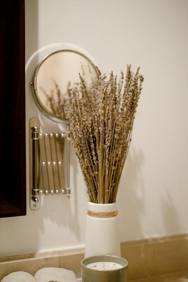 Cozy 1-br In Old Town Near Burj Khalifa Dubai