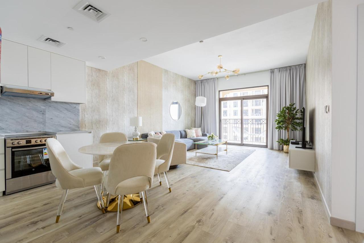 Nasma Luxury - Fabulous With Balcony Near Mjl's Souk Dubaï