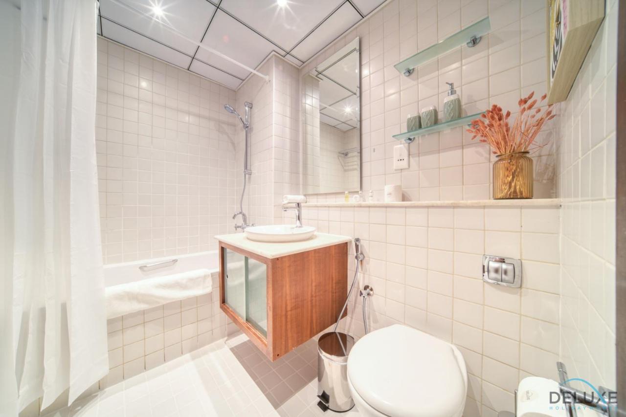 Appealing 2br At Al Sahab 2 Marina By Deluxe Homes Lägenhet