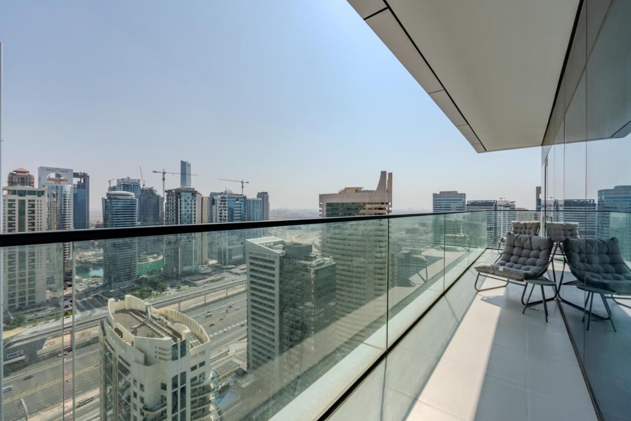 Luxe Nautical Style 2 Bd In Vida Yacht Club * Dubai