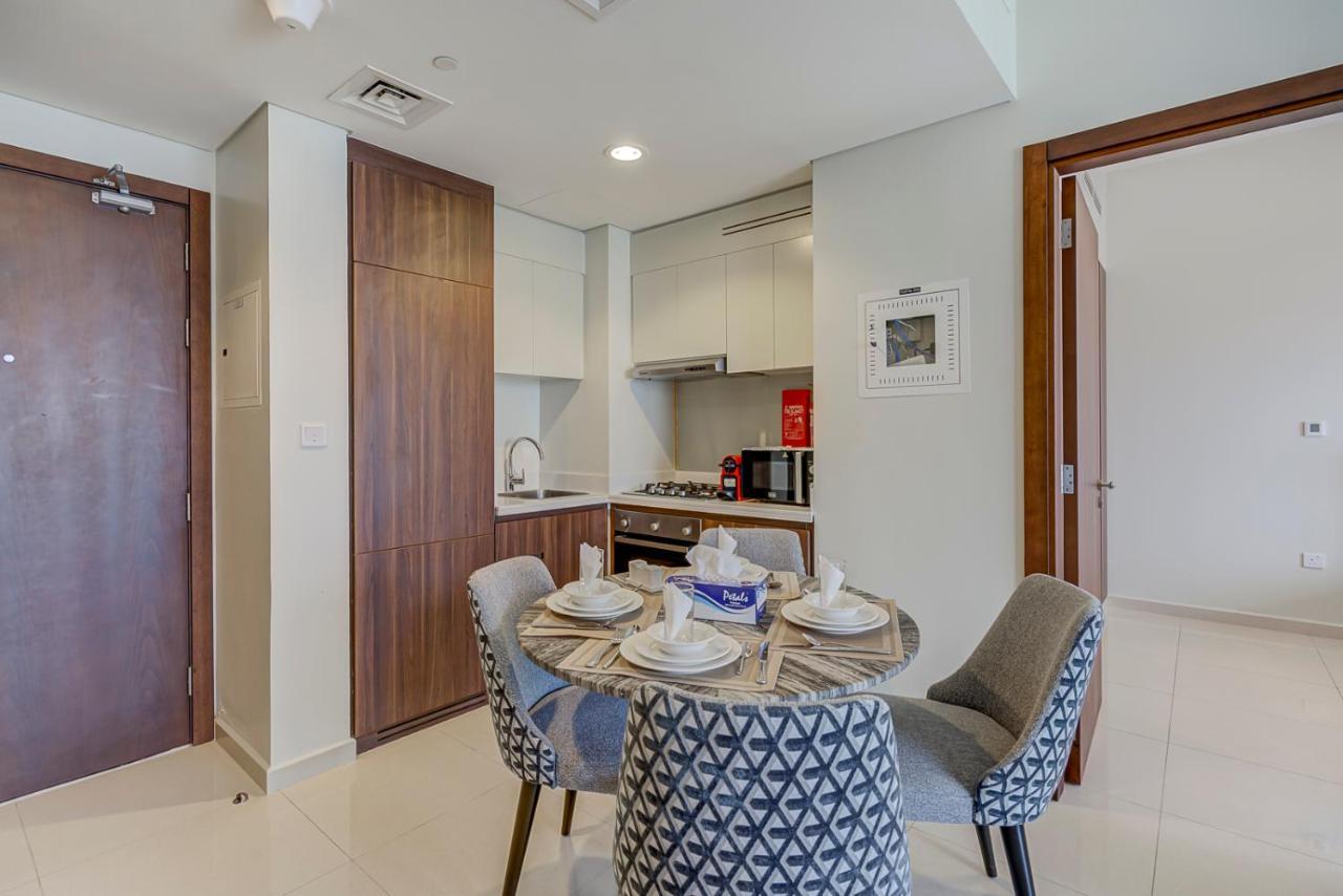 Two Bed Near Burj Khalifa Mall-5minuts-rva2705 Apartamento *