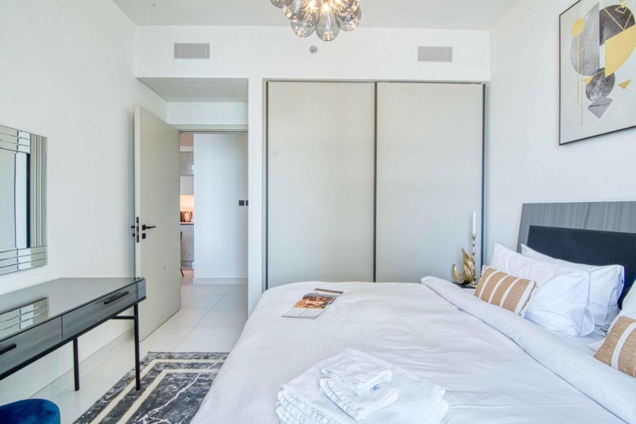 Apartment 1br Luxurious Access Dubai