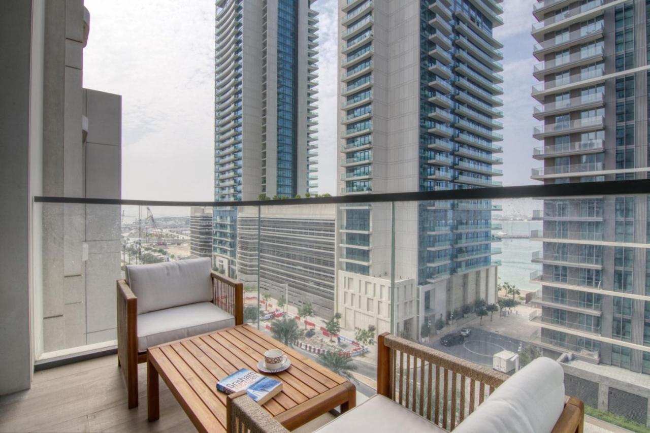 1br Luxurious Access Dubai