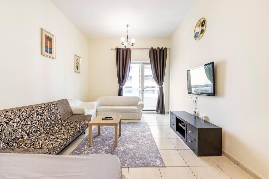Appartement Amazing 1br At Silicon Oasis For Family