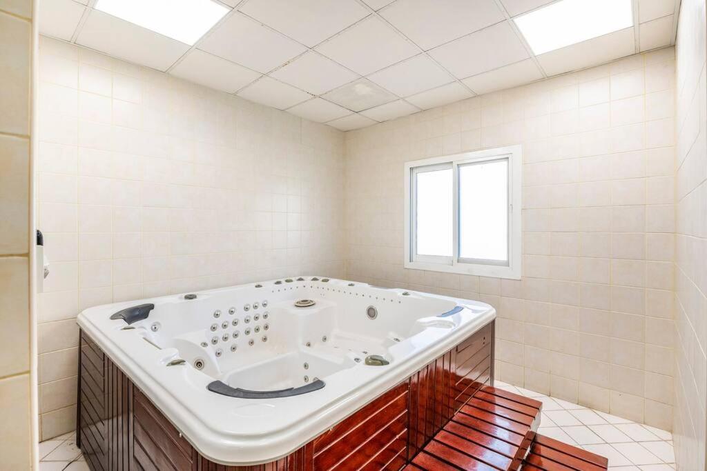 Appartement Amazing 1br At Silicon Oasis For Family