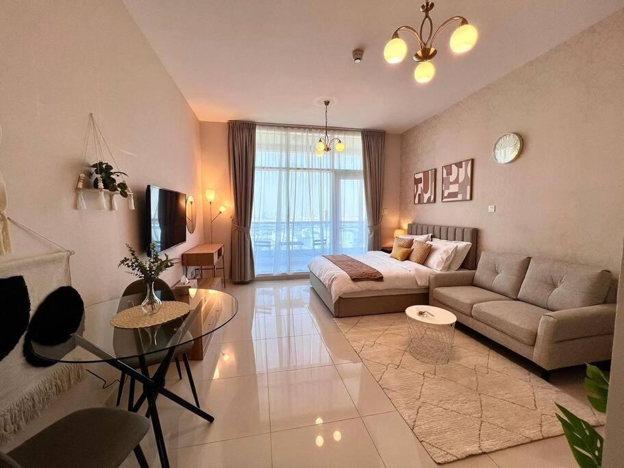 Appartement Beautiful Studio With City View Dubaï