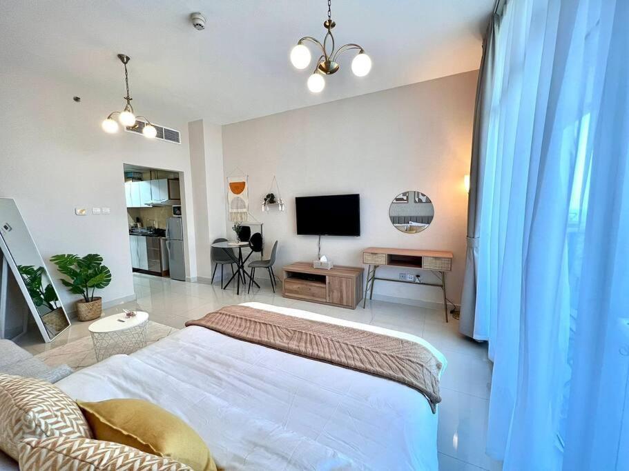 Beautiful Studio With City View Appartement *