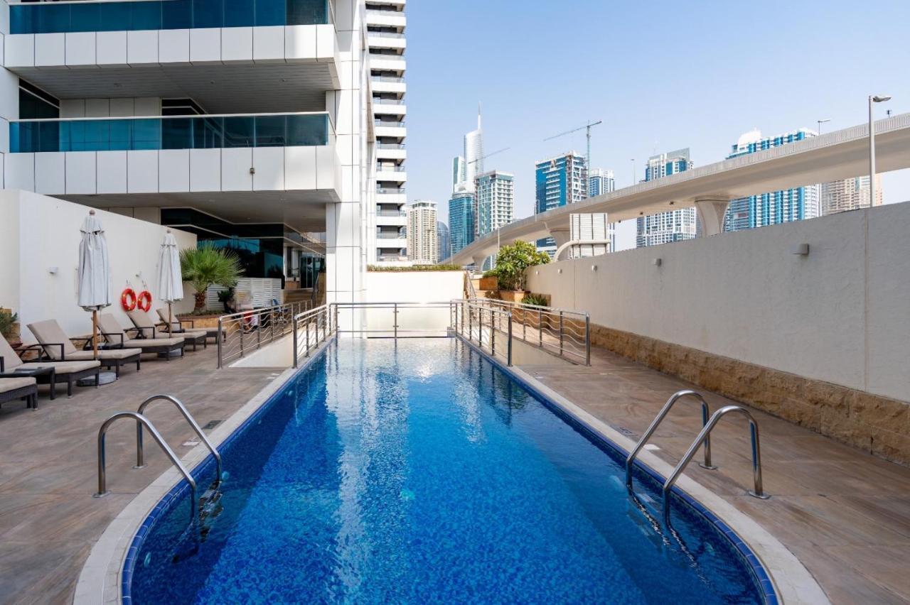 Spectacular Marina Views Modern Furnished - 3br *