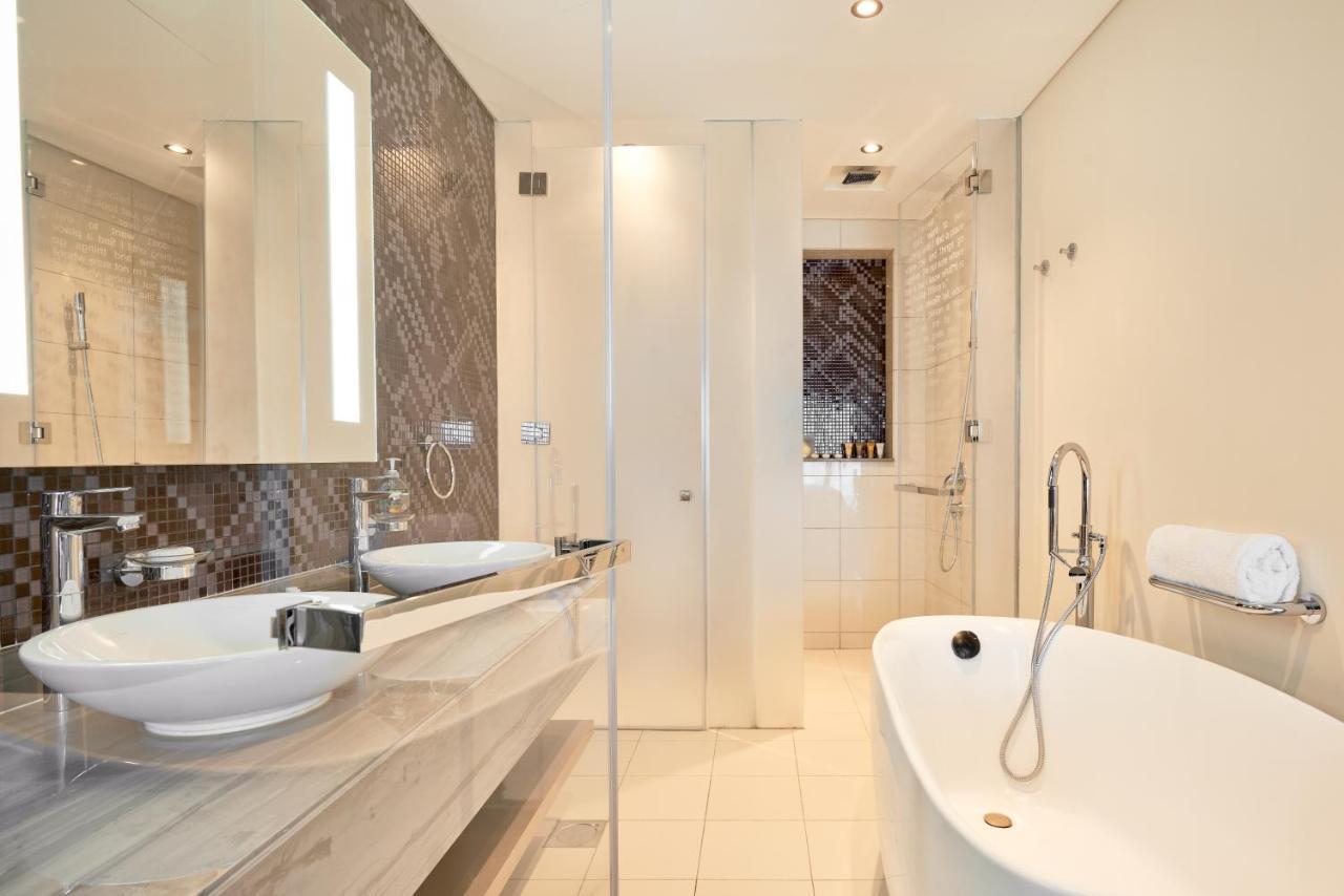 Aliving Superior 3br Paramount Towers Business Bay -6104 Apartment