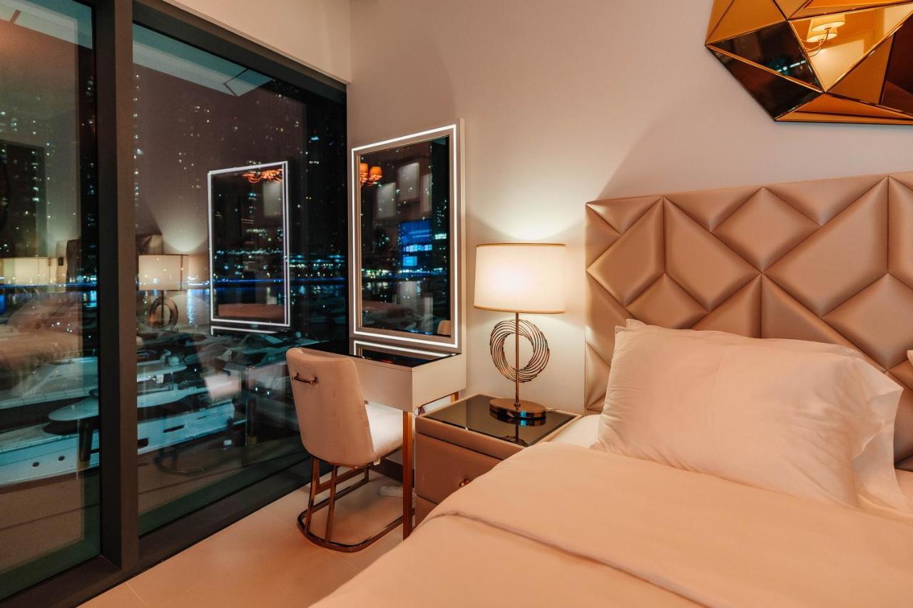 Vida Marina & Yacht Club , And Residences , Luxurious 2br Dubaï