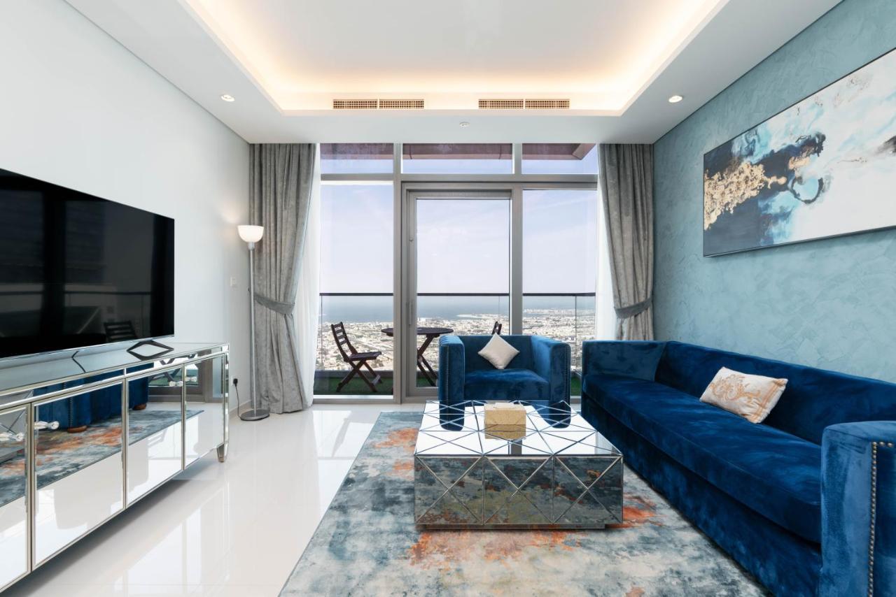 Lux Paramount Midtown I Ocean View Apartemen
