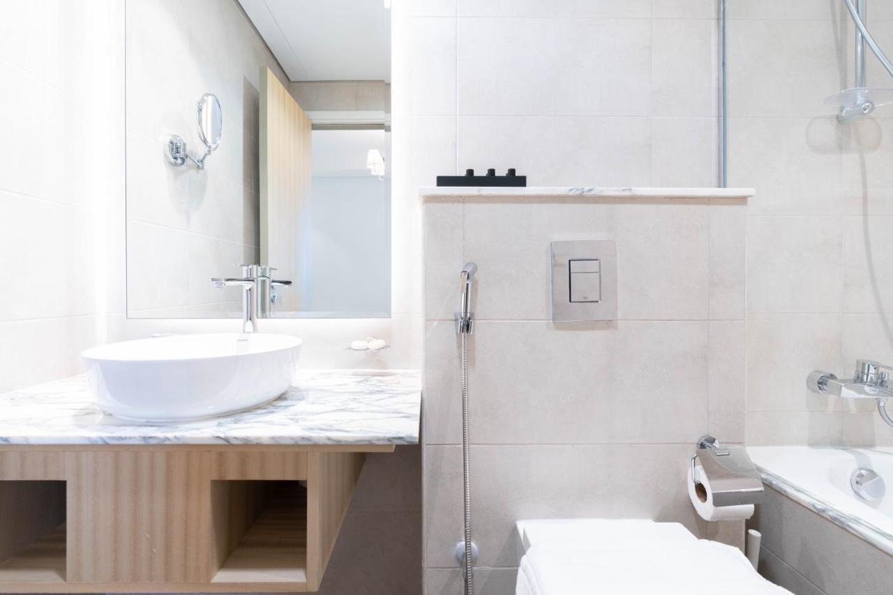 Lux Paramount Midtown I Ocean View Apartemen Dubai