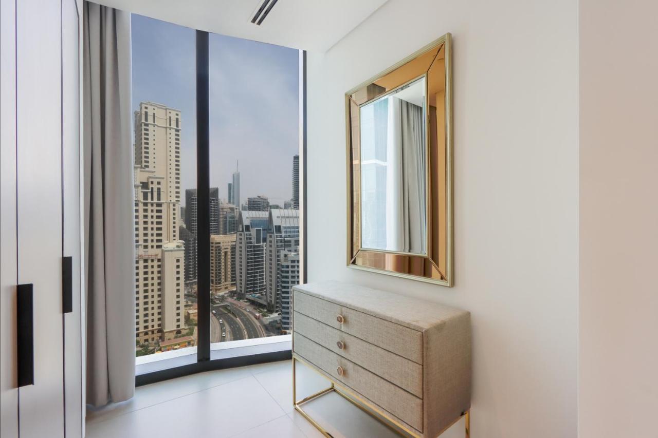 Apartamento Livbnb - Plush 3br In Address Jbr W/ Sea View & Access Dubái