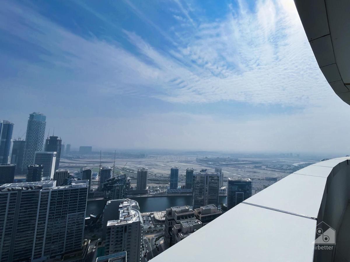 Stunning With Balcony & Incredible Views Appartement *