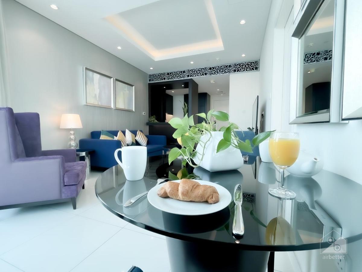 Stunning With Balcony & Incredible Views * Dubaï