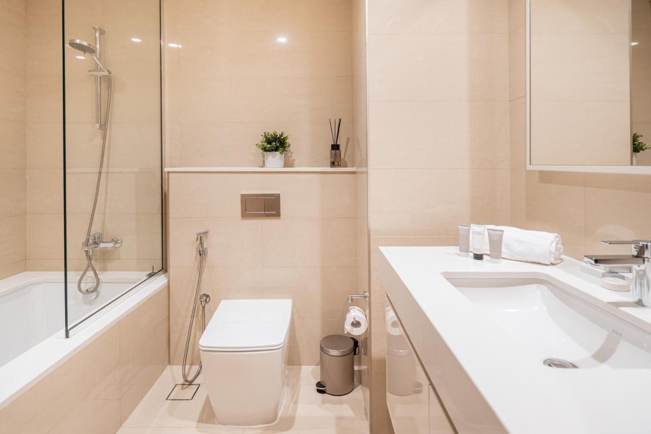 Burj Royal-luxurious 2 Bedrooms -downtown-burj & Fountain View * Dubai