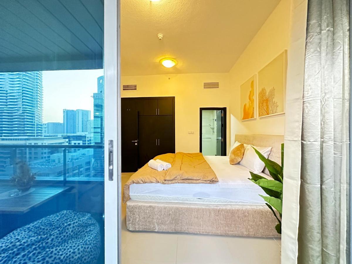 Luxury & Centric Flat With Balcony Views In Marina Appartement