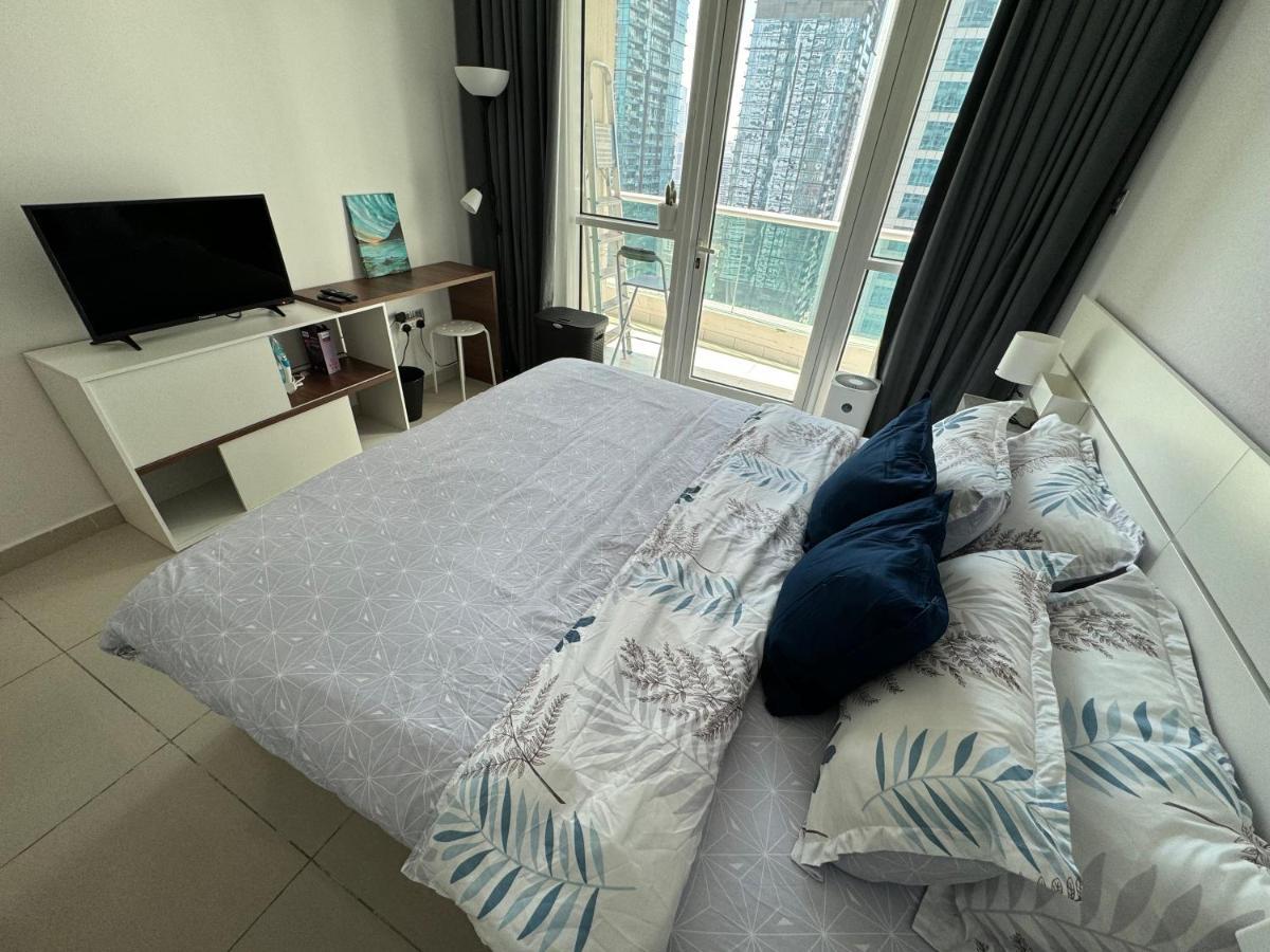 Apartamento 1 Bedroom With Marina & Seaview
