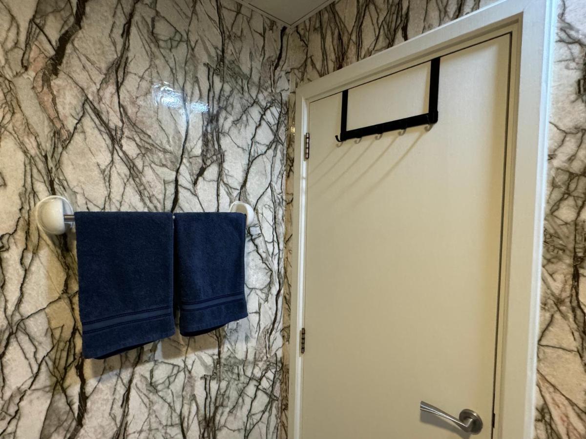 1 Bedroom With Marina & Seaview Apartamento Dubái