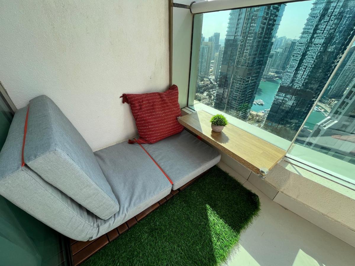 Apartamento 1 Bedroom With Marina & Seaview Dubái