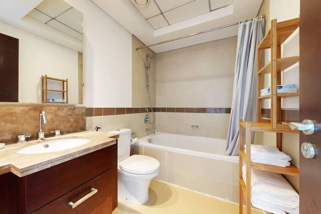In Part Of Downtown With Amazing Pool Apartamento *
