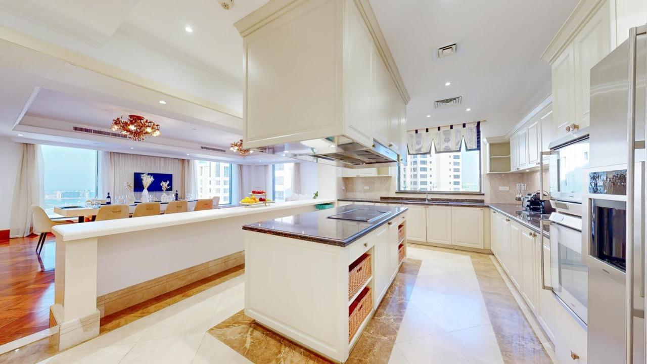 Appartement Huge Penthouse With Yacht Included And Private Pool!!! *