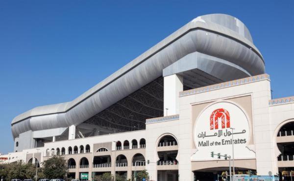 Gazde/Camere de închiriat Budget Double Partition In Barsha Heights Near Metro *