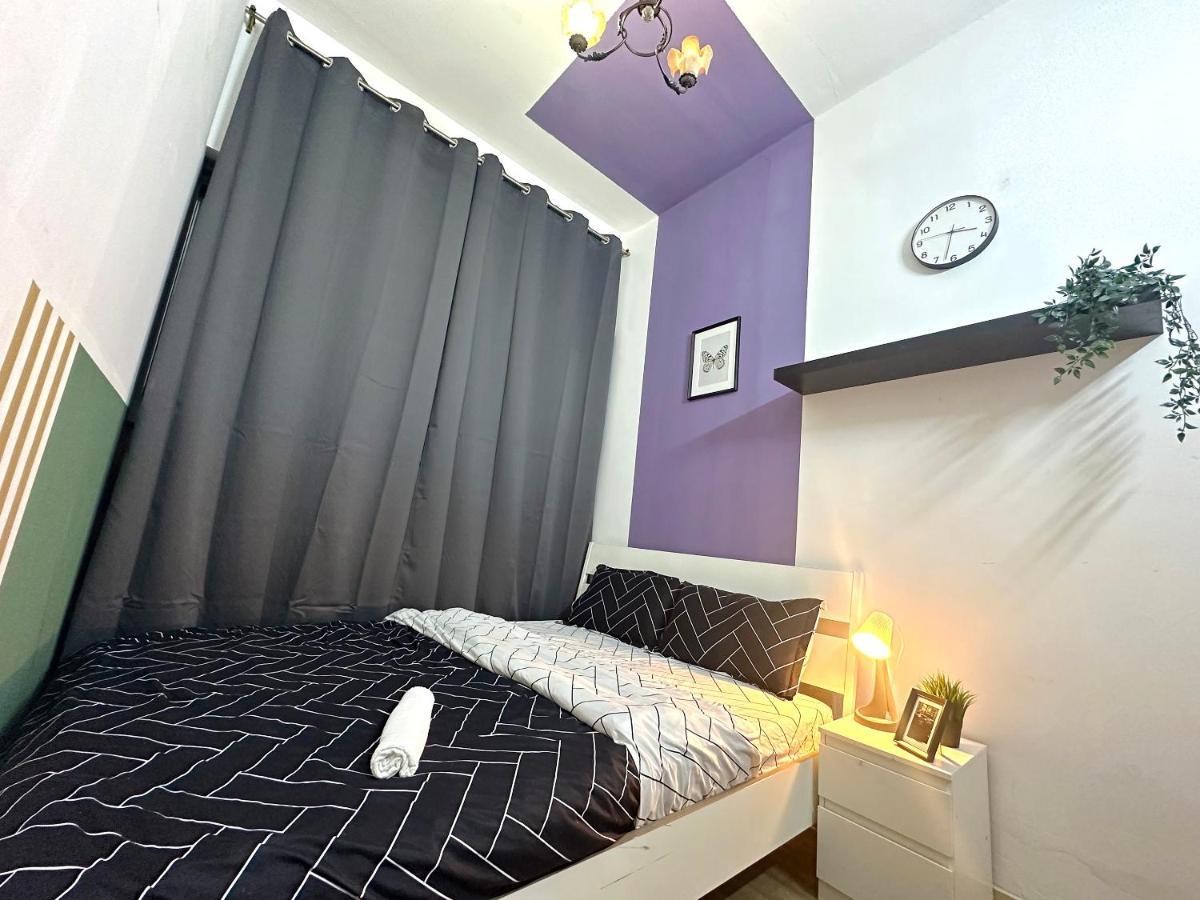 Quarto em Acomodações Particulares Beautiful Double Partition In Tecom Near Icm Metro Dubai
