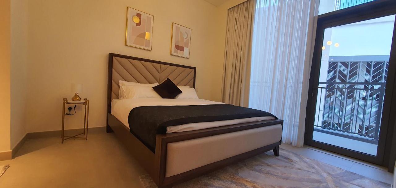 Apartament Svizona Premium 2 Bed I Panoramic Creek Views Dubai