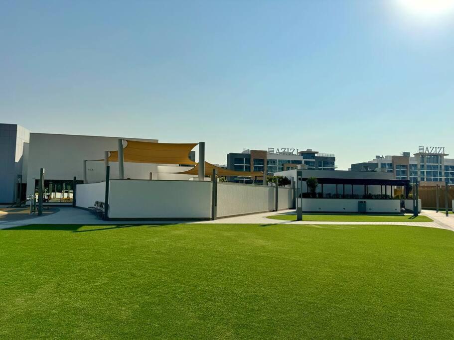 Stylish Brand New 1 Bedroom Appartement Dubaï