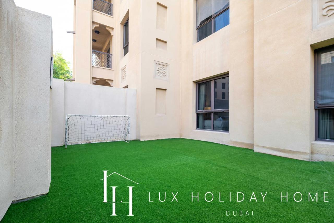 Lux The Burj Khalifa View Garden Appartement